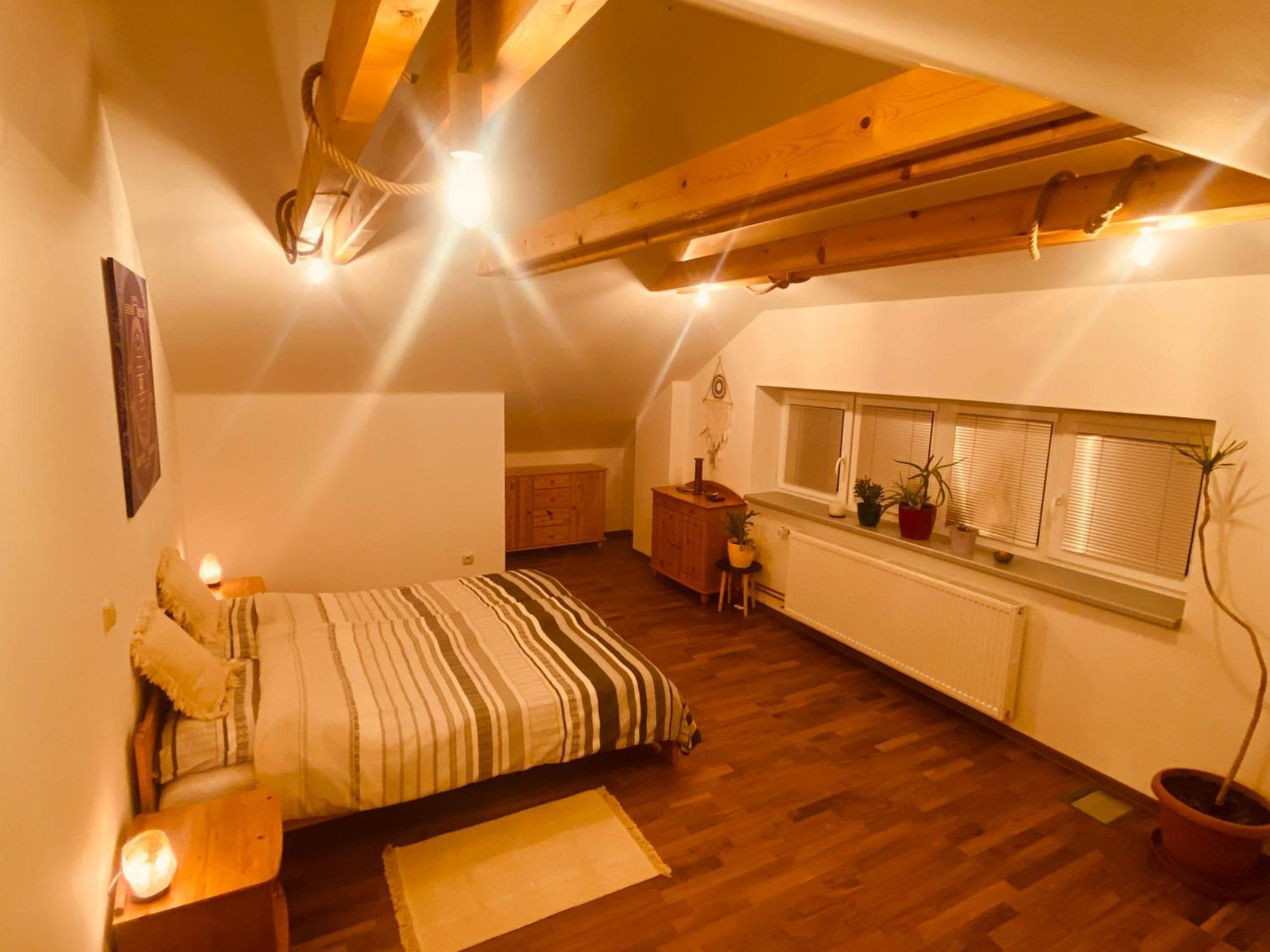 Pyramida & Sauna Relax Homestay