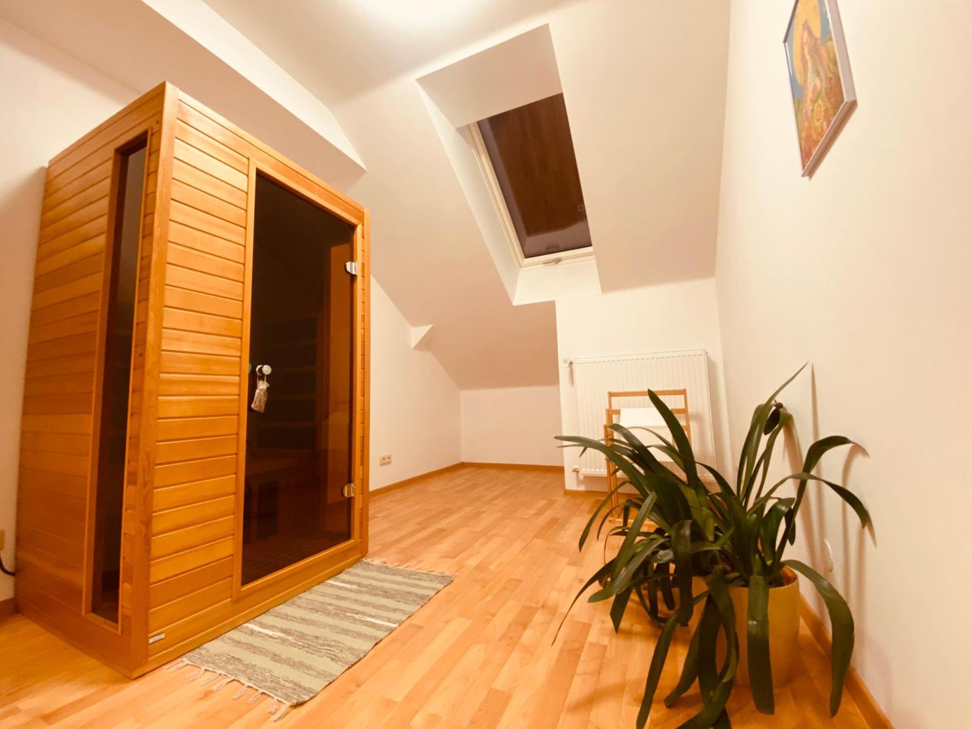Homestay Pyramida & Sauna Relax *