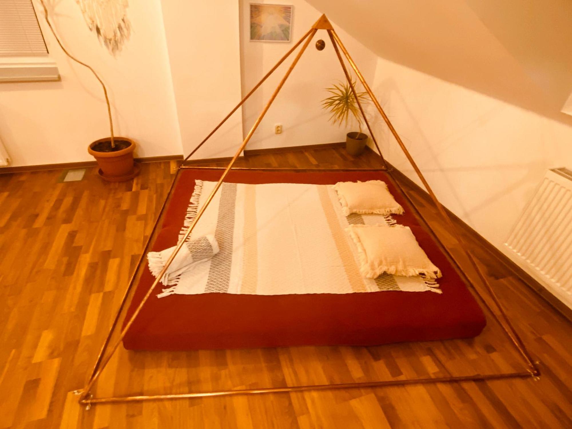Pyramida & Sauna Relax Homestay *